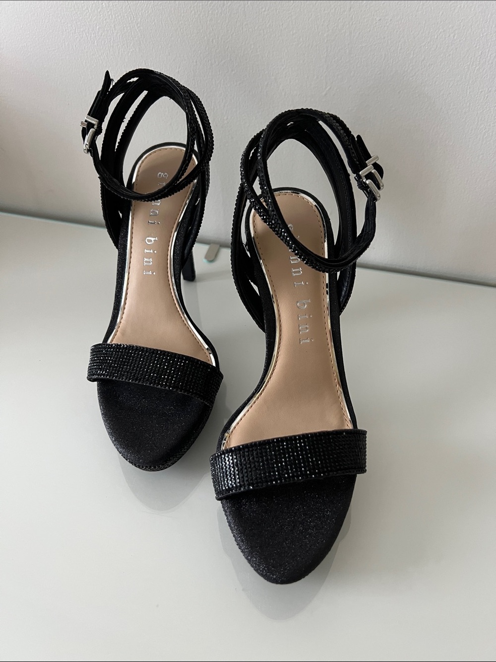 Gianni Bini black heels